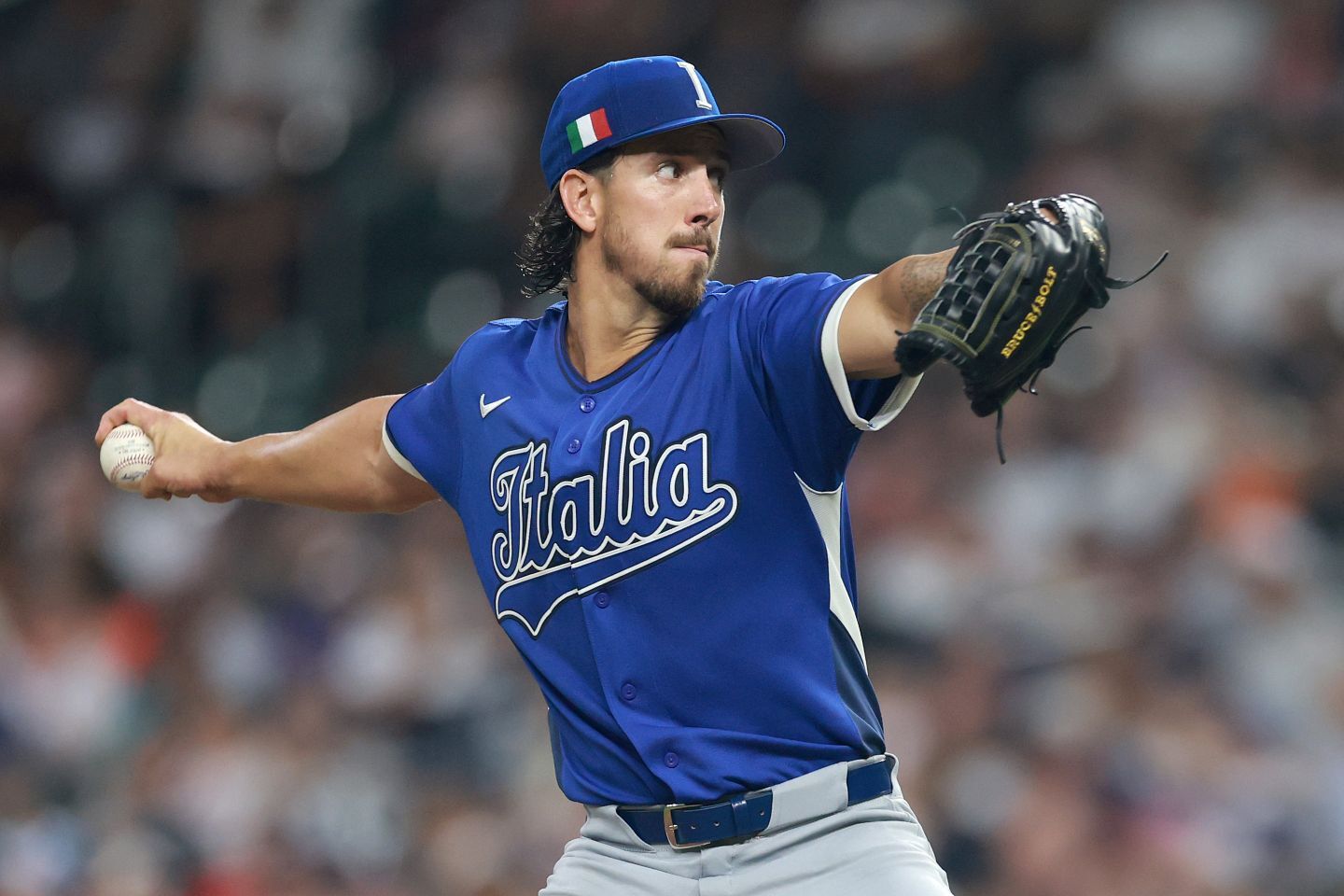 ４回2/3を投げ、アメリカ打線を無失点に抑えたロレンゼン。(C) Getty Images