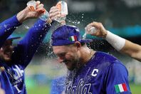 イタリアの主砲パスカンティーノが試合を１試合３発の離れ業をやってのけた。(C) Getty Images