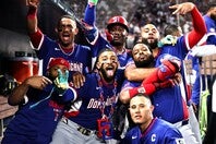 ドミニカ共和国が４戦全勝。メジャーのスター選手が揃う重量打線は破壊力抜群だ。(C)Getty Images