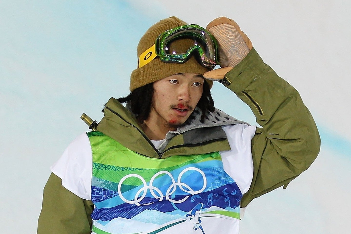 村瀬姉妹へ祝福の言葉を送った国母。(C)Getty Images