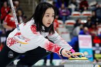 日本代表のスキップ藤澤。写真：AP/アフロ