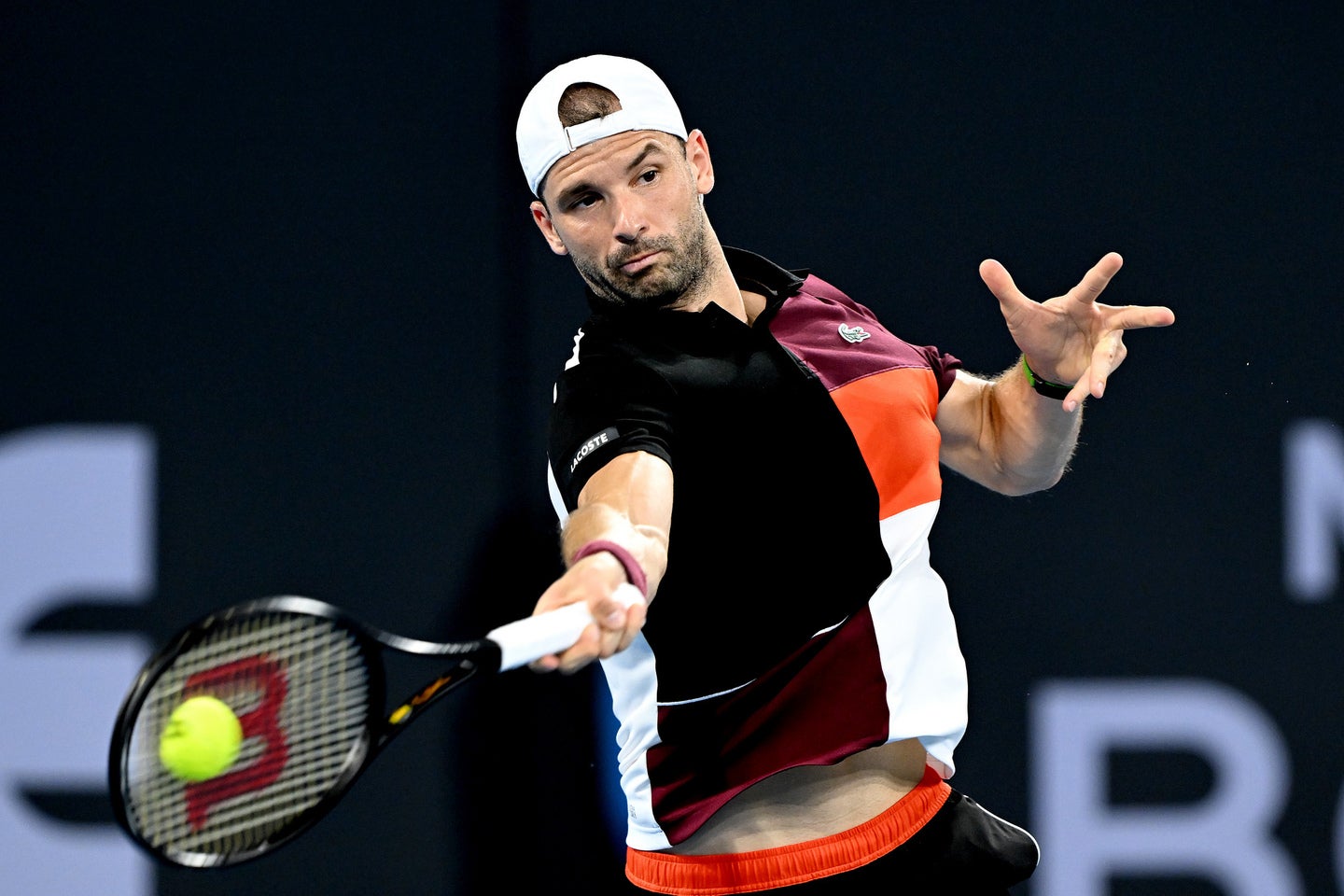 プロはスナップバックで十分なスピン量を得られるが、一般愛好家は多角形の引っかかりを利用。スピン量＋球速のバランスがいい多角形を見つけよう。(C)Getty Images