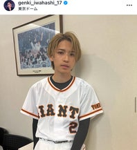 巨人のユニホーム姿で圧巻の投球を披露した岩橋玄樹さん。写真：本人のインスタグラム投稿（＠ genki_iwahashi_17）