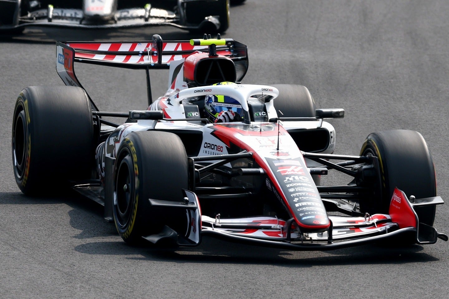 右足首を負傷したベアマン。(C)Getty Images