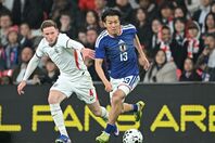 決勝点をアシストした中村。試合を通じて左サイドで攻撃の起点となった。写真：金子拓弥（THE DIGEST写真部）