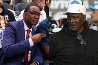 トーマス(左)のジョーダン(右)軽視とも取れる発言にパーキンスが嚙みついた。(C)Getty Images