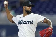 自身２度目のマダックスを達成したマーリンズのアルカンタラ。(C)Getty Images