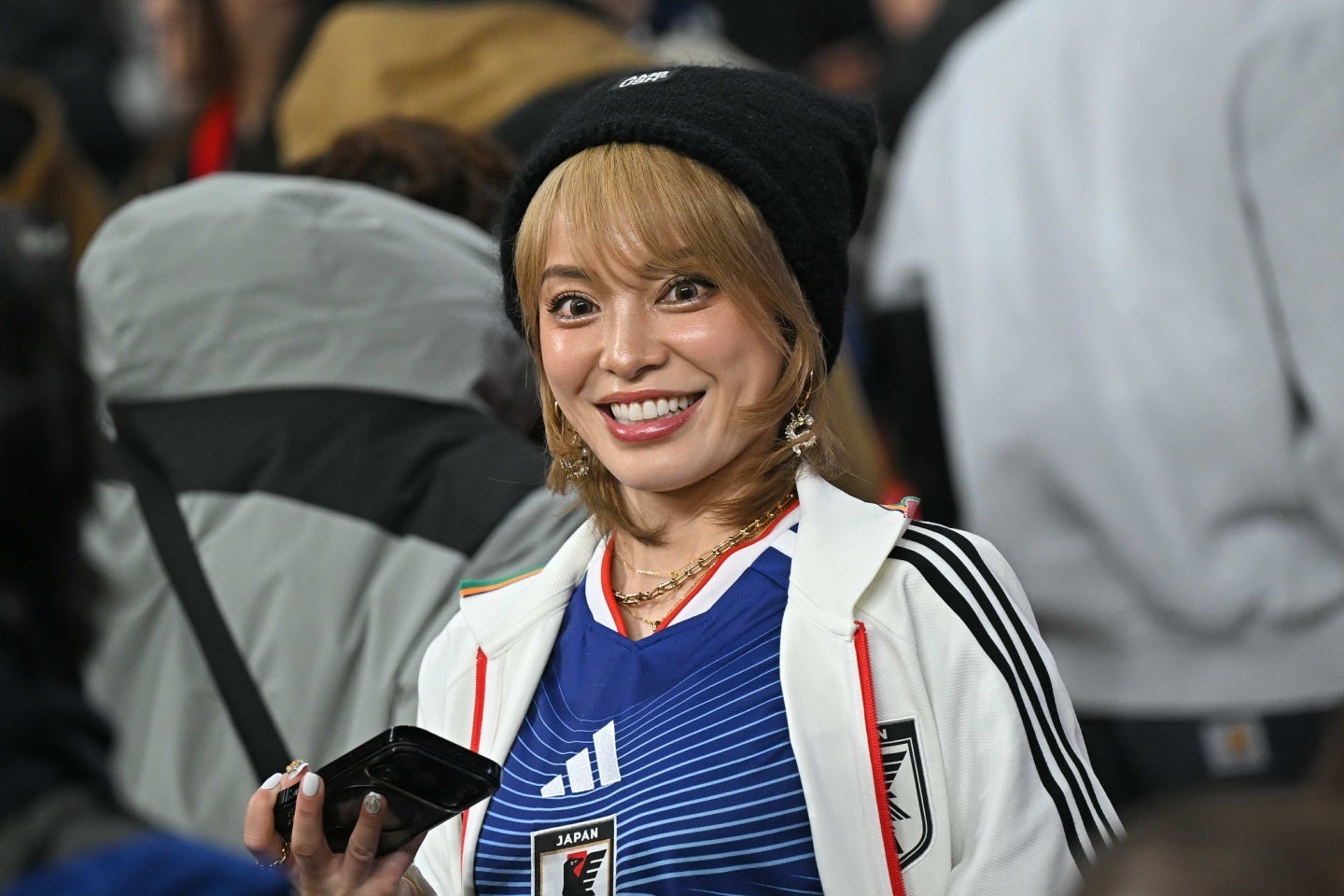 タレントのSHONOさん。日本が歴史的勝利を飾ったイングランド戦のスタンドにいた。写真：金子拓弥（THE DIGEST写真部）