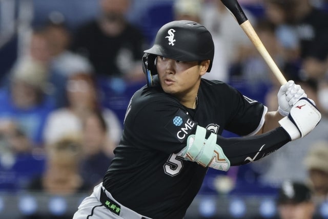 MLBデビューから３試合連続でホームランを放った村上。(C)Getty Images