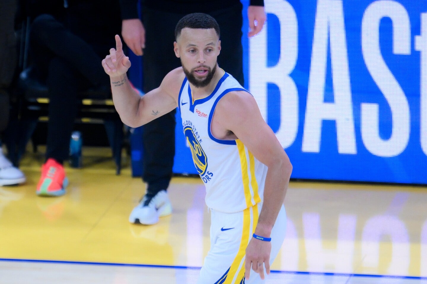 カリーが待望の戦列復帰を果たした。(C)Getty Images