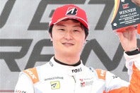 交通マナーの遵守を訴えた山下。写真：スポーツ報知/アフロ