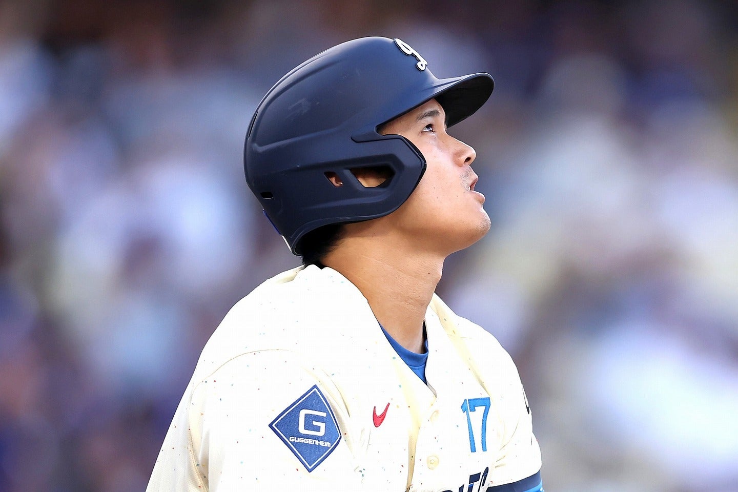 内野安打で２打席連続出塁した大谷。(C) Getty Images