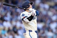 大谷はレンジャース戦で先頭打者アーチを放つなど２安打を放った。(C)Getty Images