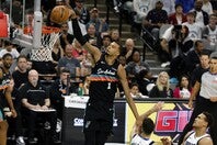 ウェンバンヤマが今季のアウォード受賞資格を得た。(C)Getty Images