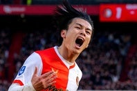 鮮やかなヘッドで23ゴール目を挙げた上田。(C)Getty Images