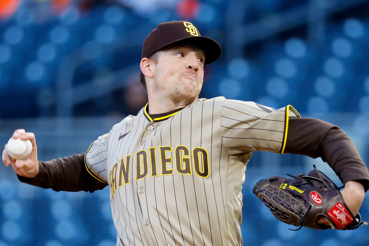 パドレスの先発右腕ピベッタが右肘屈筋腱を負傷した。(C) Getty Images