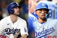 ドジャースのタッカーとベッツ。ロッキーズ戦前に子供が生まれたことをSNSで発表した。(C)Getty Images