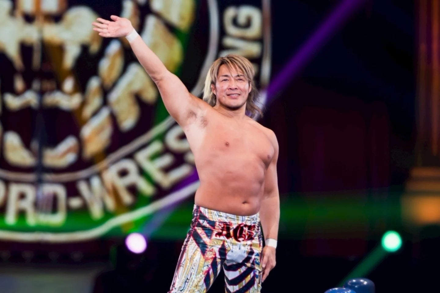 1.4東京Dで引退試合を終えた棚橋。SNSにイメチェン姿をアップした。写真：野口航志