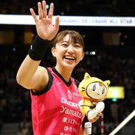 女子オールスター戦でファンを魅了した野中瑠衣。雑誌のモデル起用された。写真：YUTAKA/アフロスポーツ