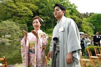 春の園遊会に出席したりくりゅう。いまだCMやテレビ出演に引っ張りだこだ。(C)Getty Images