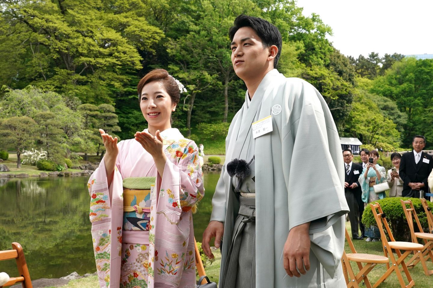 春の園遊会に出席したりくりゅう。いまだCMやテレビ出演に引っ張りだこだ。(C)Getty Images