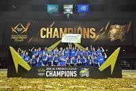 SVリーグ２代目女王に輝いたSAGA久光スプリングス。写真：金子拓弥（THE DIGEST写真部）