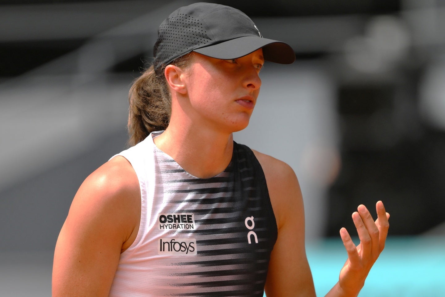 マドリードOP３回戦で棄権したシフィオンテクは、数日前から胃腸炎に苦しんでいたと明かした。（C）Getty Images