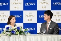 現役引退会見を開いたりくりゅう。国内のペア環境改善に乗り気だ。写真：鈴木颯太朗