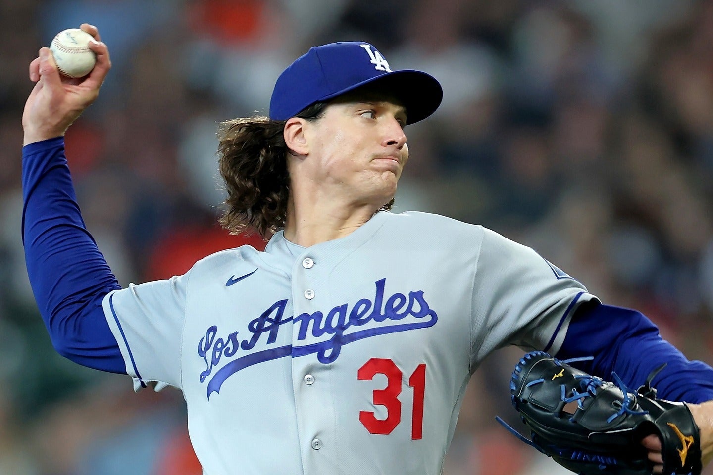 腰痛で降板したドジャースのグラスノー。(C)Getty Images