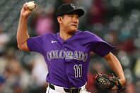 先発陣の柱として安定した数字を残しているロッキーズの菅野。(C) Getty Images