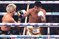 ５月２日に東京ドームで井上（左）と対戦した中谷（右）。写真：梅月智史（THE DIGEST写真部）