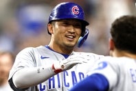 レンジャーズ戦で７号２ランを放ったカブスの鈴木。(C)Getty Images