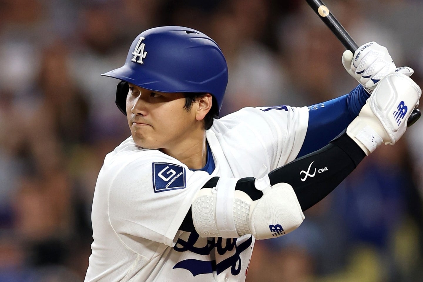 ５回にサイ・ヤング賞投手セールから適時打を放った大谷。(C)Getty Images