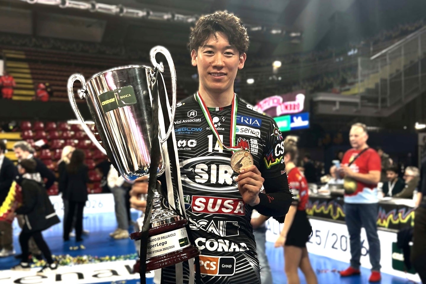 イタリア11シーズン目で念願のスクデットを手にした石川祐希。写真：佳子S.バディアーリ