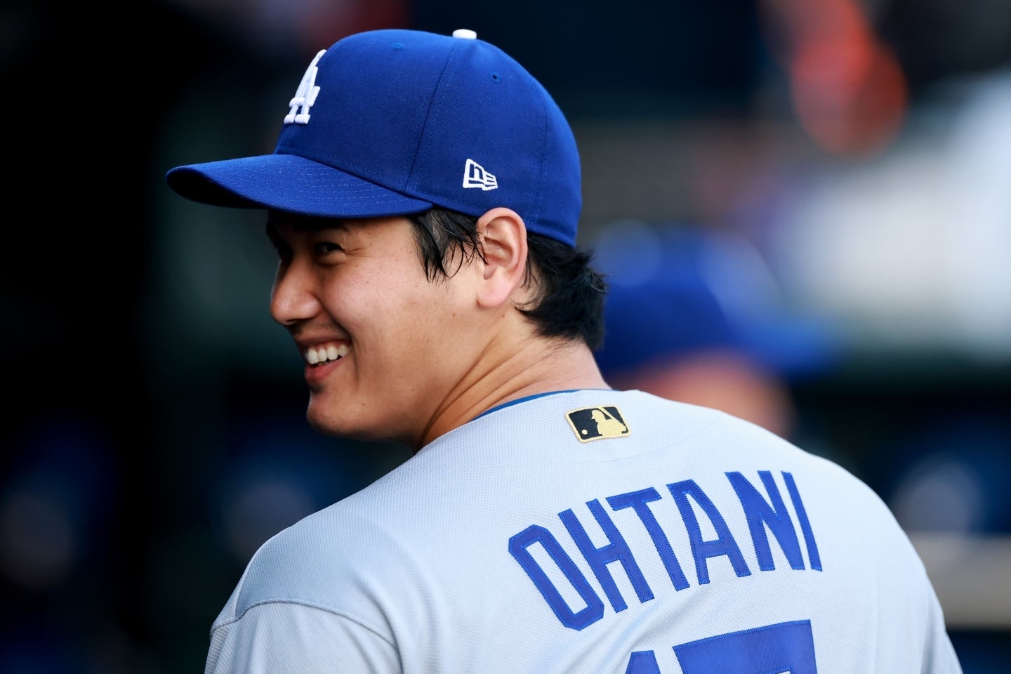 大谷が子どもたちにファンサービスを行なった。(C)Getty Images