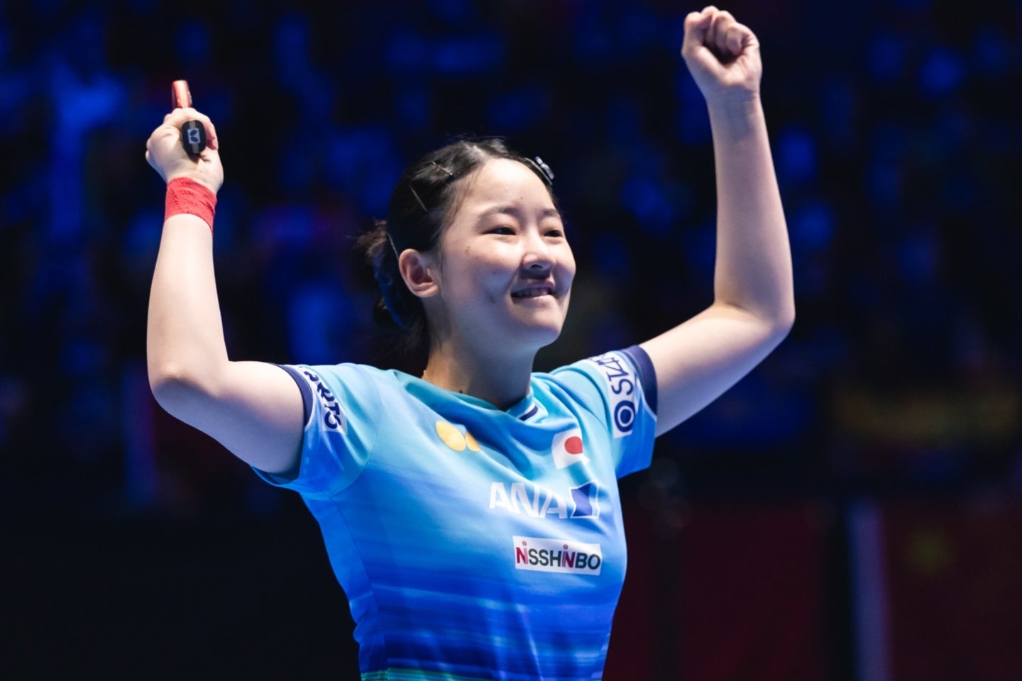 卓球の張本美和。家族勢揃いの記念ショットをSNSに投稿した。(C)WTT