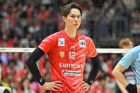 連覇に届かなかったサントリー。主将の高橋は試合直後に涙を流した。写真：金子拓弥（THE DIGEST写真部）