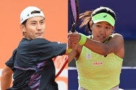 内島（右）はラバトでパークスと対戦。島袋（左）ら６名は全仏の予選初日に登場。（C）Getty Images