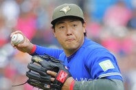現地７月20日のレイズ戦で、来場者１万5000人に岡本のTシャツがプレゼントされる。(C)Getty Images