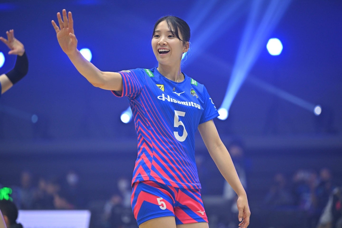 SAGA久光のアウトサイドヒッター中島咲愛。写真：金子拓弥（THE DIGEST写真部）
