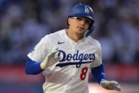 ドジャースのE・ヘルナンデス。ロッキーズ戦で左脇腹を痛め、またしてもIL入りとなりそうだ。(C) Getty Images