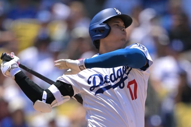 ロッキーズ戦で「先発投手兼１番・DH」でスタメン出場しているドジャースの大谷。(C)Getty Images