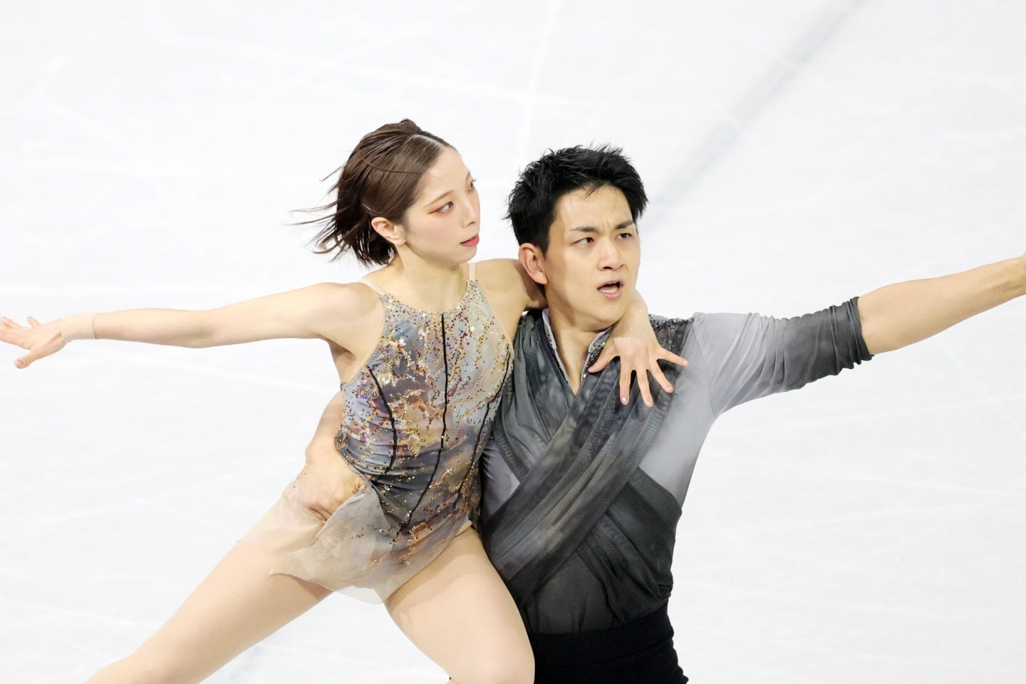 ミラノ・コルティナ五輪で金メダルを獲得したりくりゅう。(C)Getty Images
