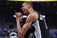 ウェンバンヤマはキャリア３年目の今季、スパーズを12年ぶりのファイナルに導いた。(C)Getty Images