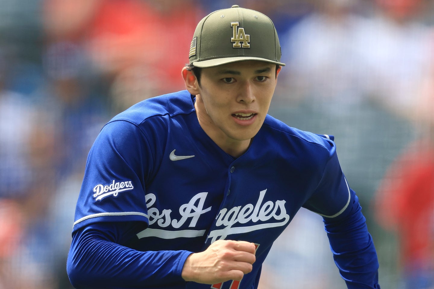 佐々木朗希の移動姿に注目が集まった。(C)Getty Images