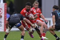 攻守に激しいプレーで存在感を示した神戸Sのサベア。(C) Getty Images