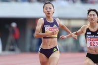 女子800mで勝負強さを発揮した久保。写真：滝川敏之