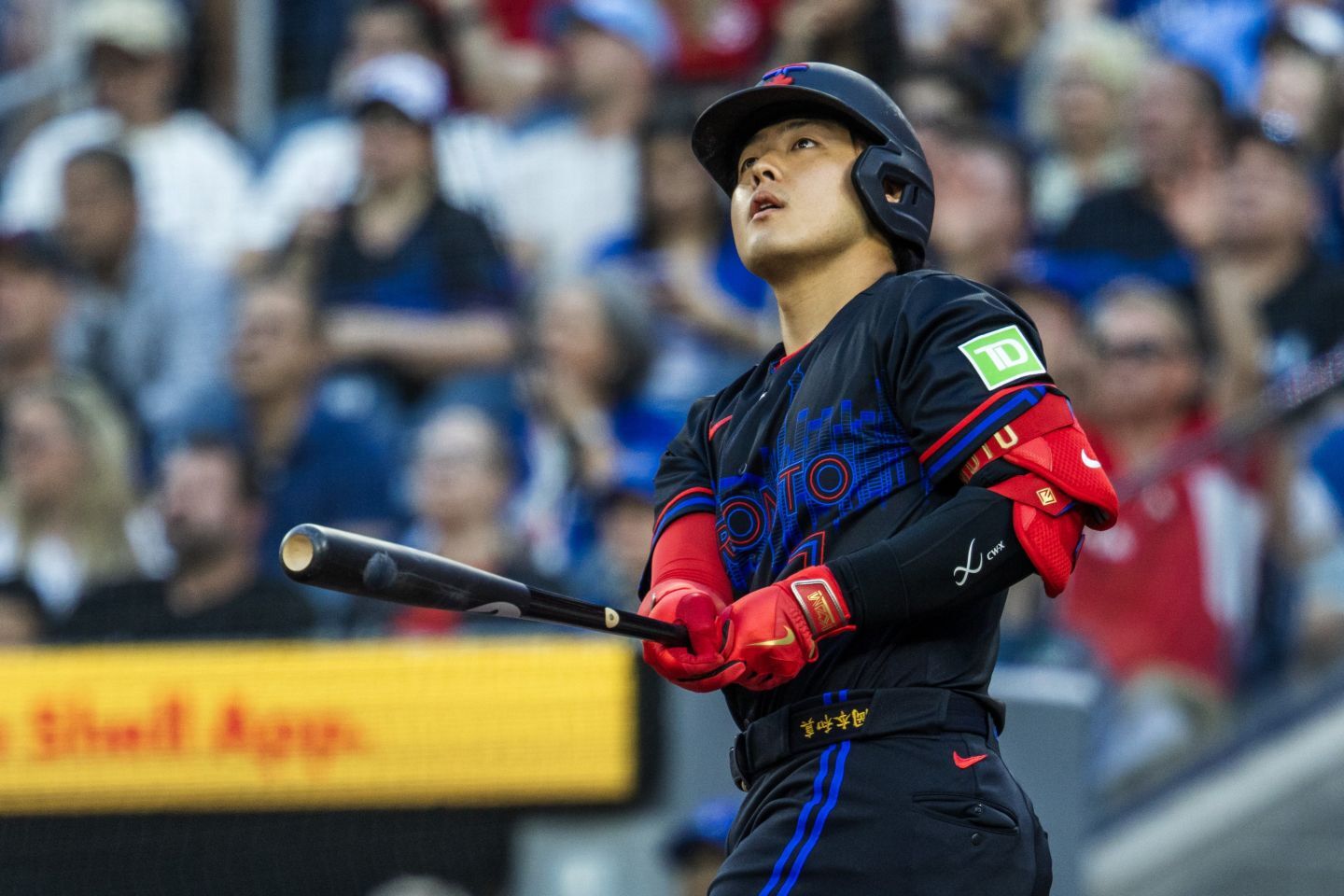 岡本和真がヤンキース戦で特大アーチを放った。(C) Getty Images