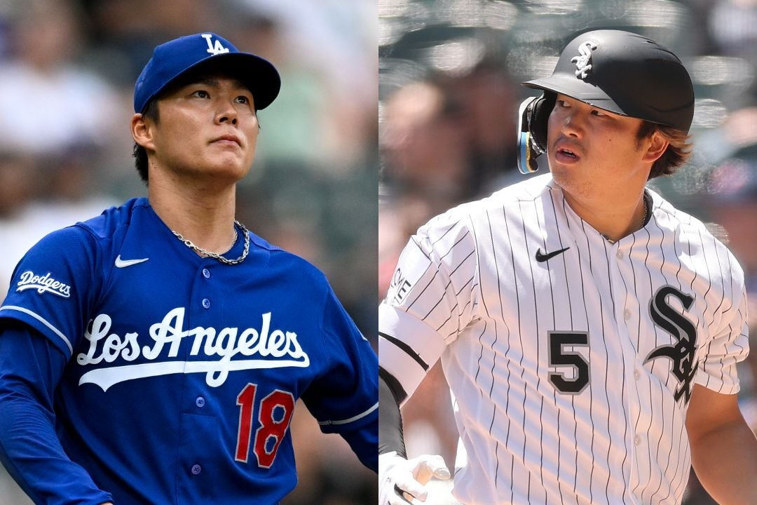 山本由伸（左）と村上宗隆（右）のジェスチャーでのやりとりが話題だ。(C) Getty Images