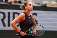 全仏OP準々決勝では、勝利まであと１ゲームに迫りながら逆転負けを喫したサバレンカ。敗戦後はスポーツ心理士にも相談し、自身を見つめ直している。（C）Getty Images